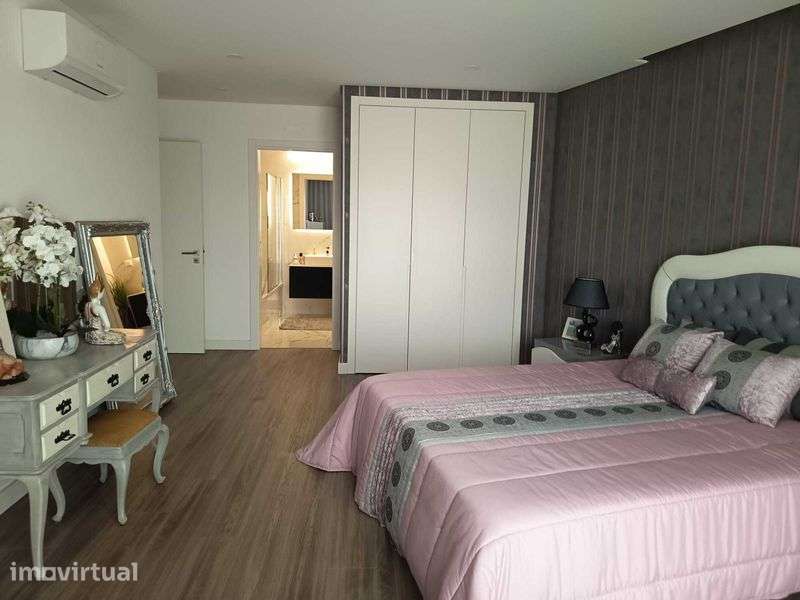 Apartamento T2 Póvoa Sta Iria - Grande imagem: 5/12
