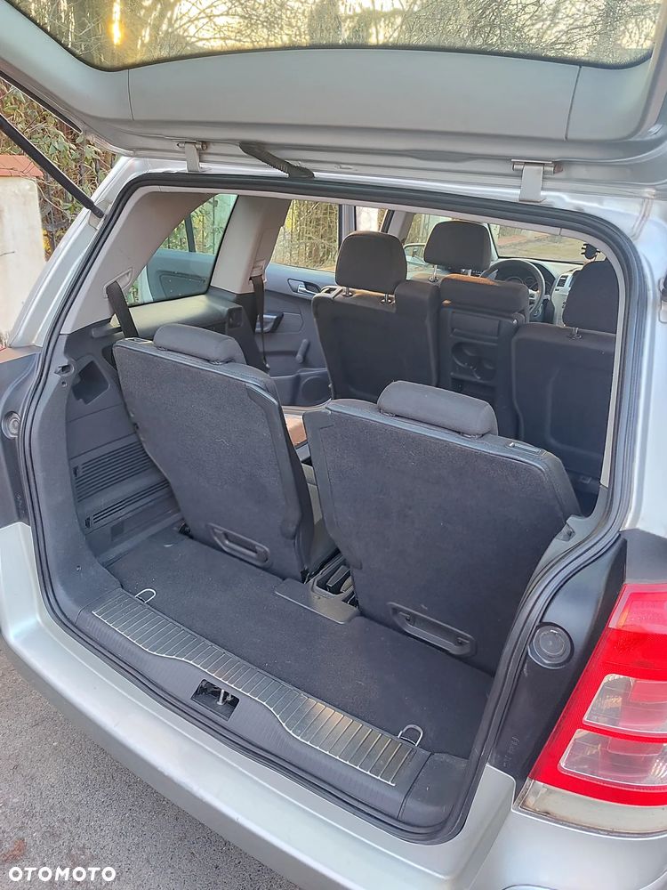 Opel Zafira 1.8 - 5