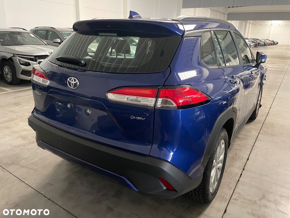 Toyota Corolla Cross - 2