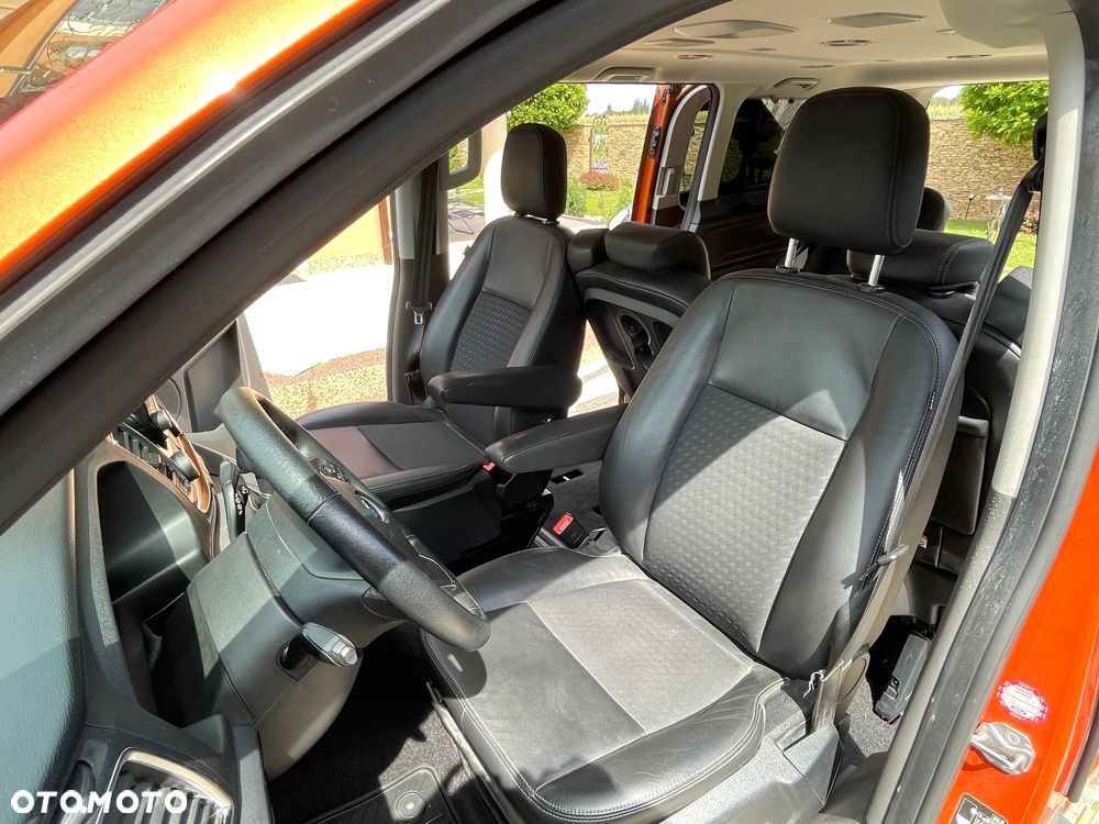 Ford Tourneo Custom - 6