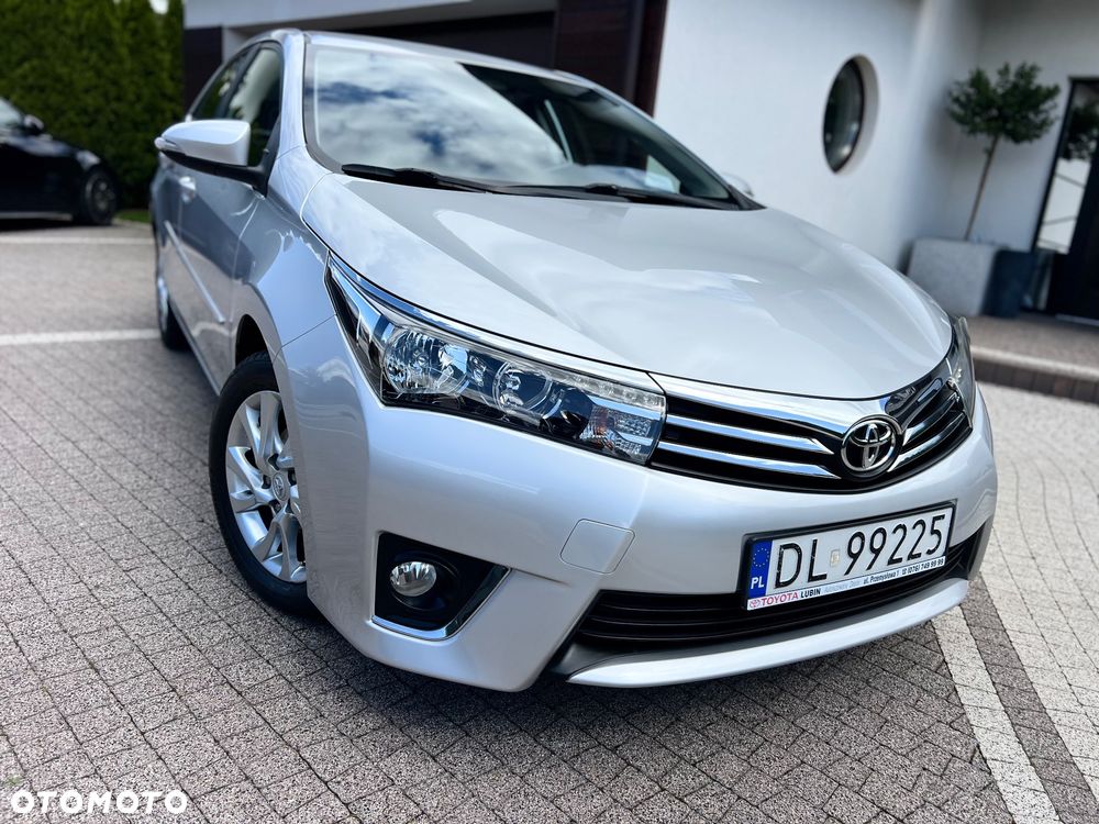 Toyota Corolla 1.6 Premium - 21
