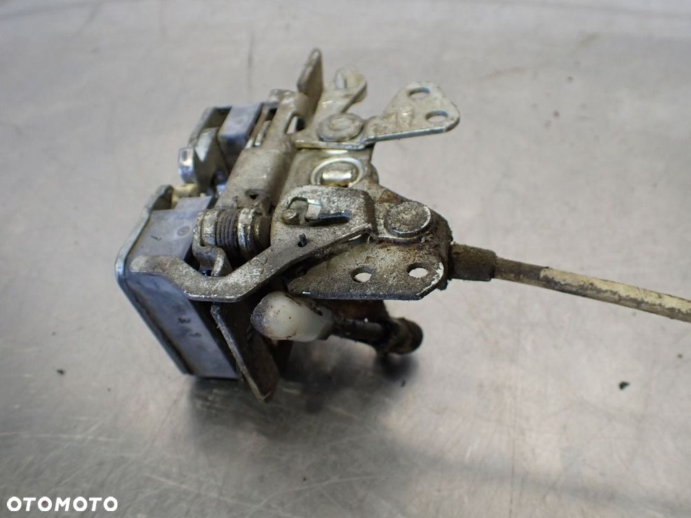 ZAMEK LEWY TYŁ DRZWI SKODA FAVORIT - 4