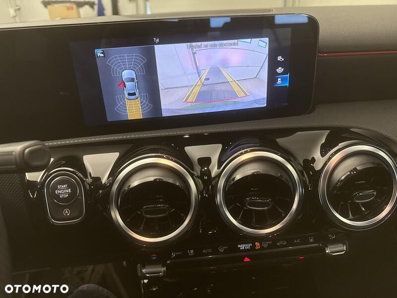 Mercedes-Benz Klasa A 200 AMG Line 7G-DCT - 16