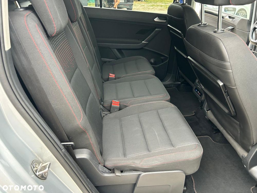 Volkswagen Touran 2.0 TDI BMT Highline DSG - 25