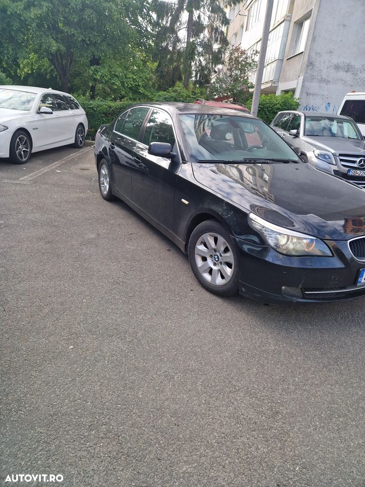 BMW Seria 5 520d Edition Lifestyle - 4