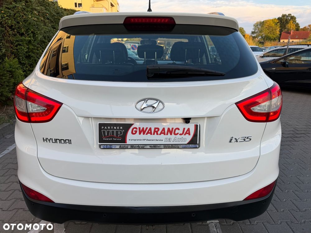 Hyundai ix35 1.6 2WD Fifa World Cup Edition - 18