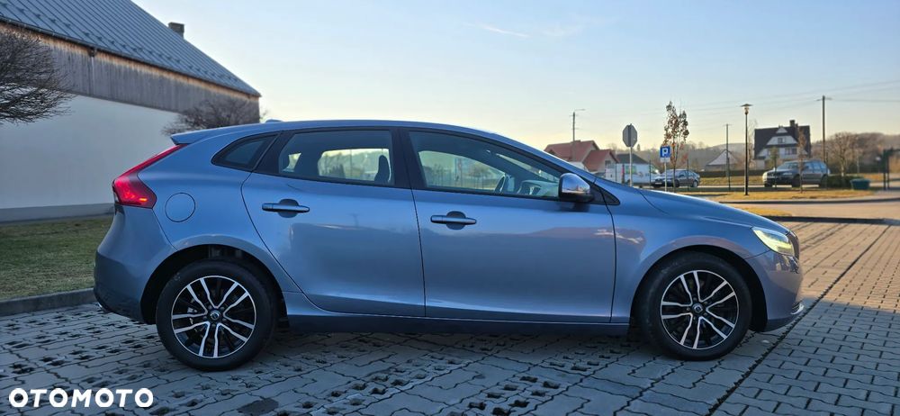 Volvo V40 D2 Geartronic Momentum - 11