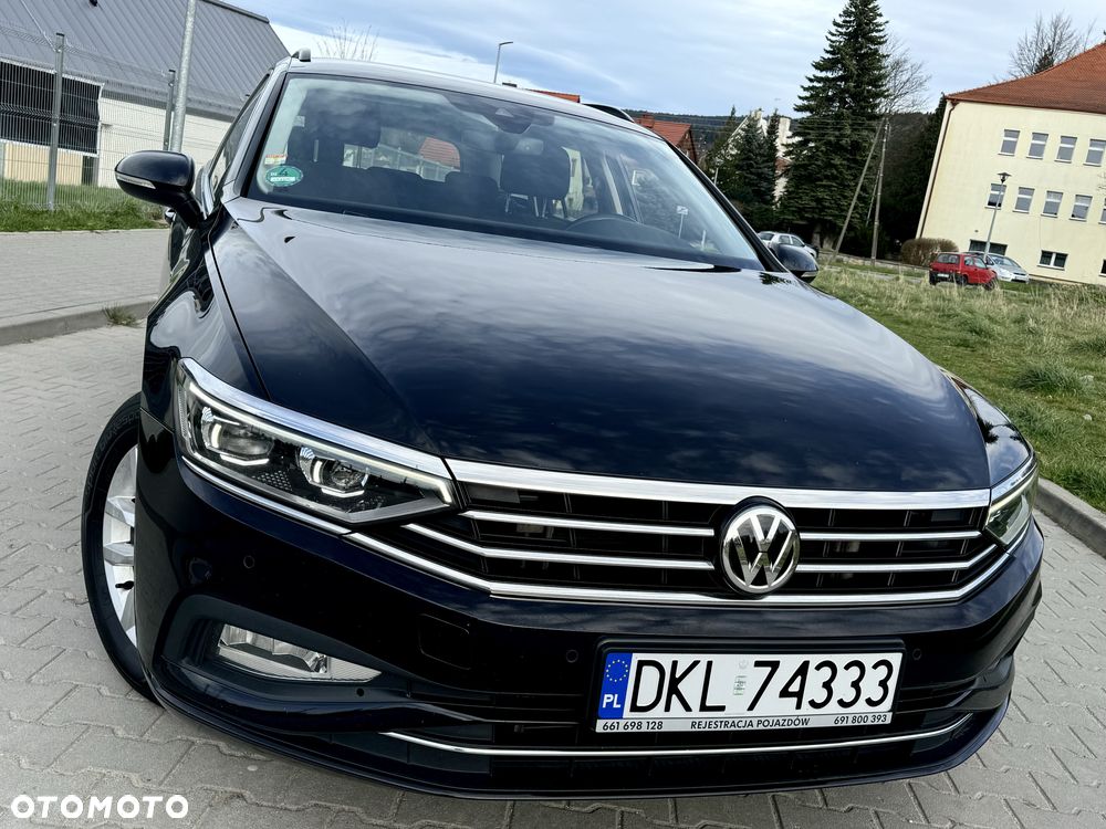 Volkswagen Passat Variant 2.0 TDI SCR Business - 18