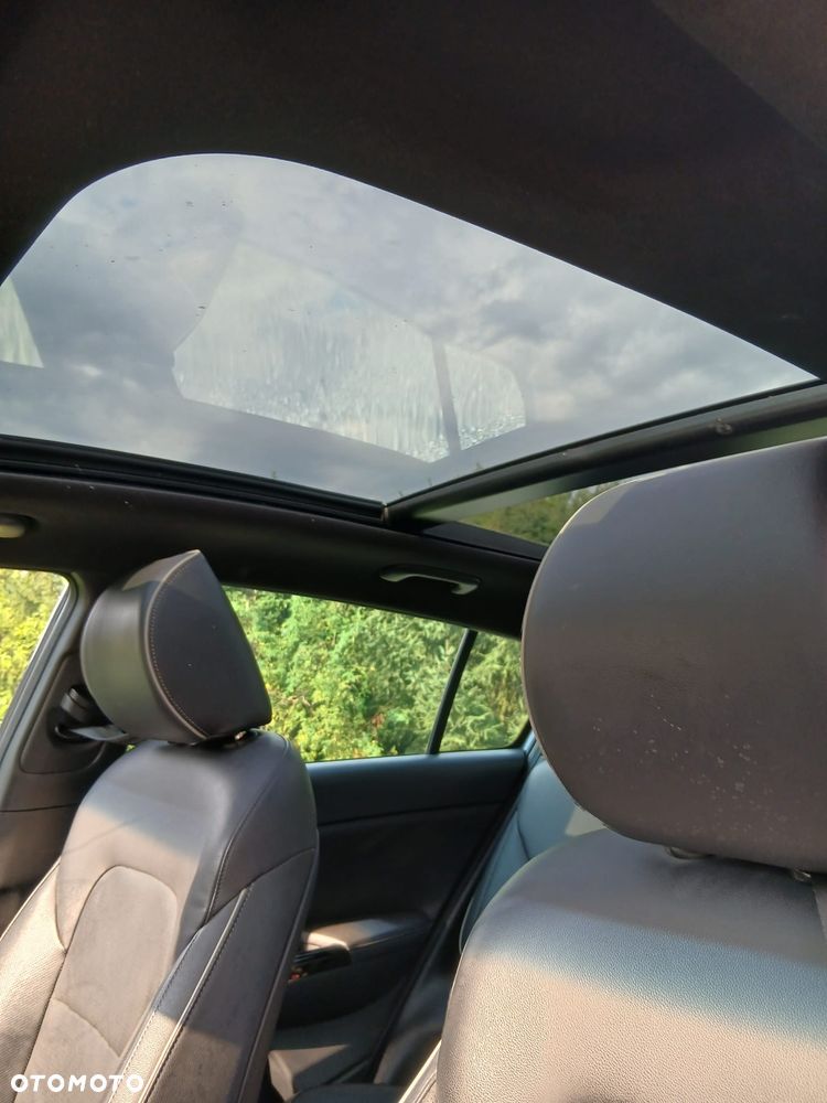 Kia Sportage 2.0 CRDI 4WD Fifa World Cup Edition - 5