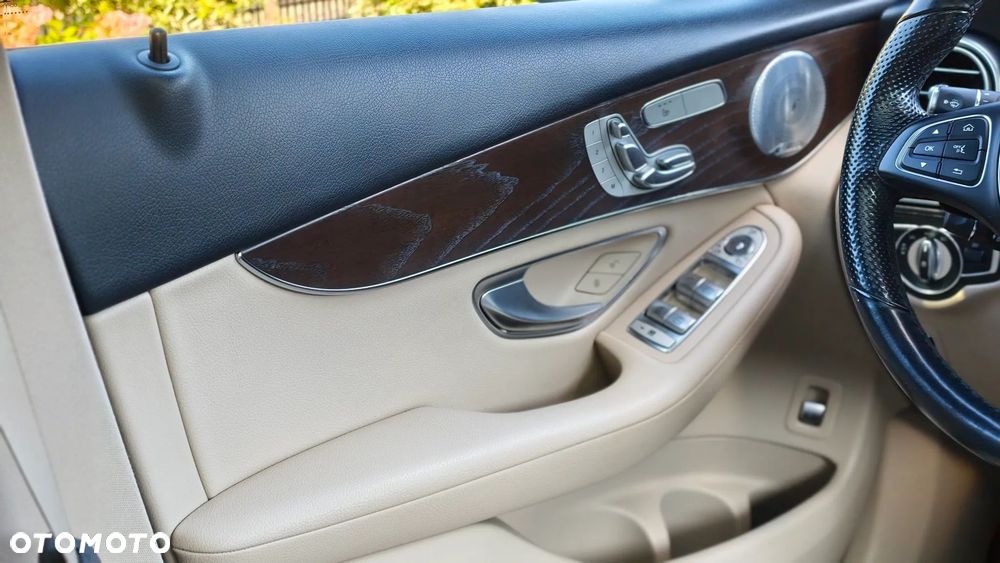 Mercedes-Benz GLC 300 4-Matic - 14