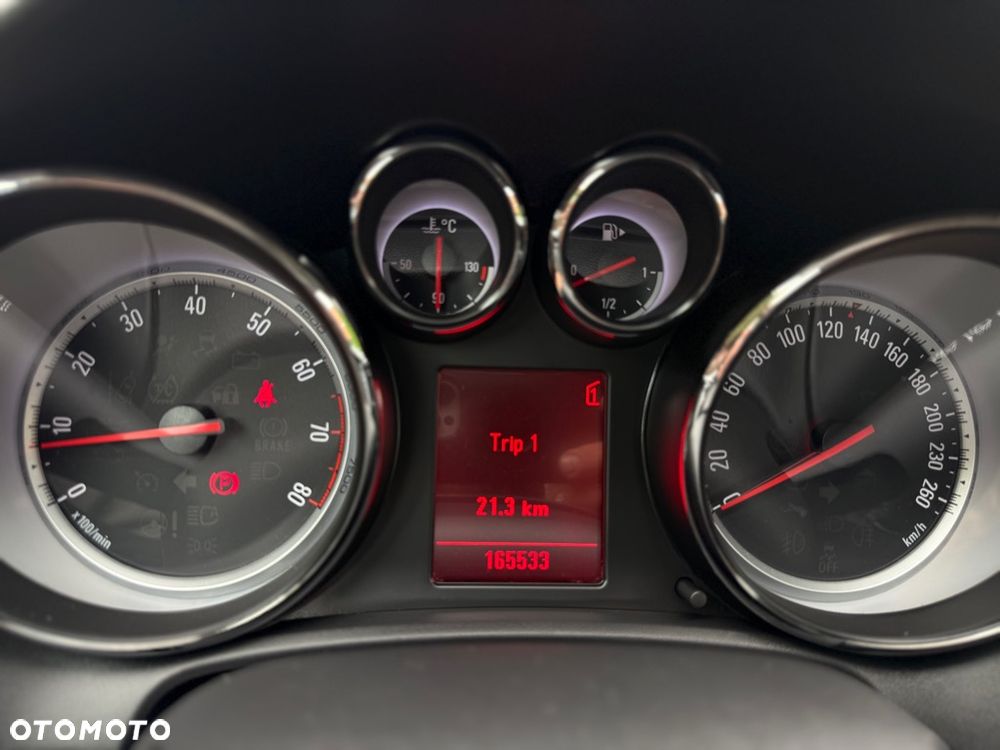 Opel Astra 1.4 T Enjoy S&S - 20
