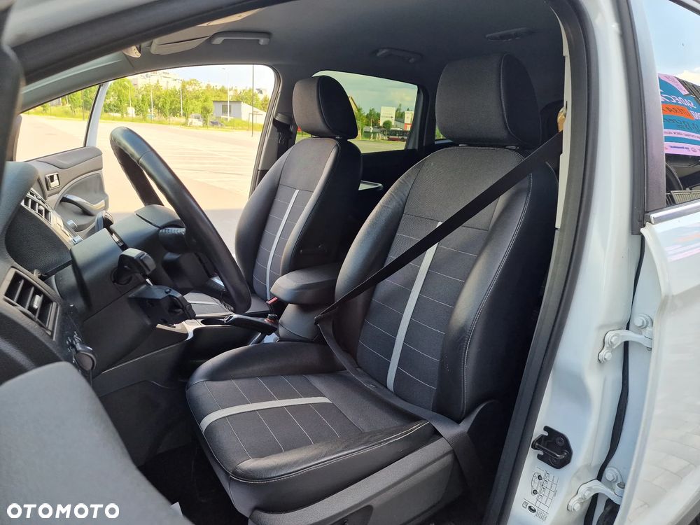 Ford Kuga 2.0 TDCi 4x4 Trend - 27