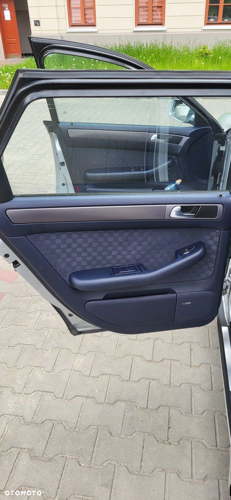Audi A6 Avant - 31