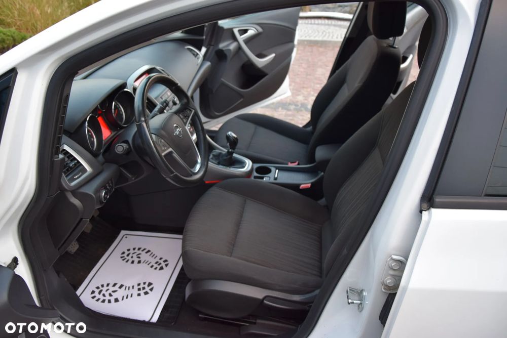 Opel Astra - 8