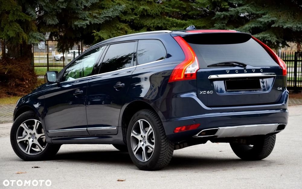 Volvo XC 60 - 4
