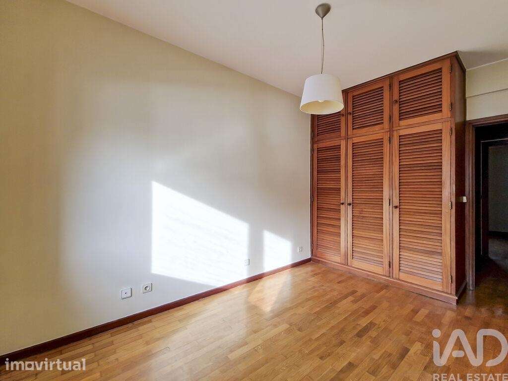 Apartamento T2 em Aldoar, Foz Do Douro E Nevogilde de 102,00 m2 - Grande imagem: 3/27