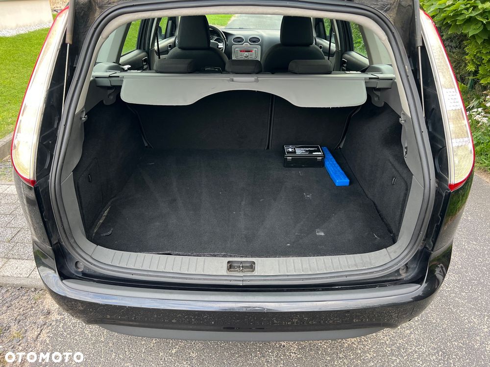 Ford Focus 1.6 16V Black Magic - 17