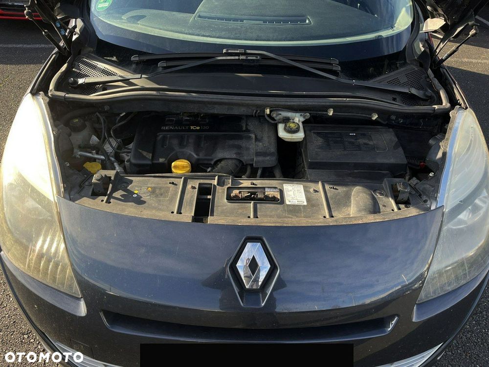 Renault Grand Scenic - 9