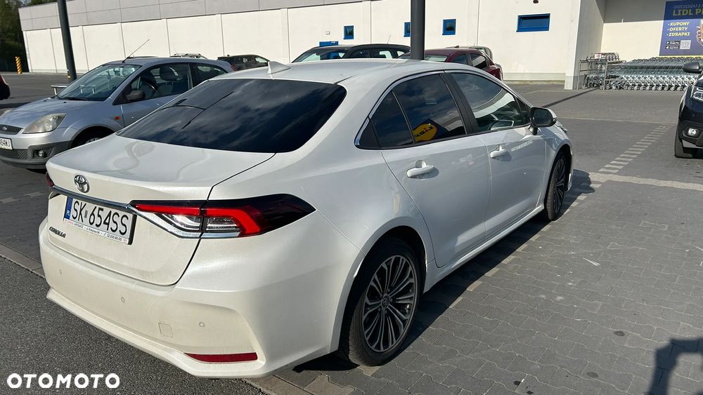 Toyota Corolla - 4