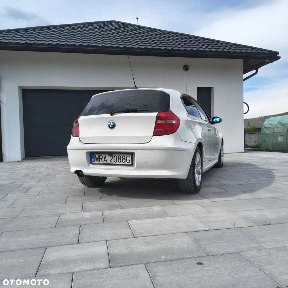 BMW Seria 1 118d - 5