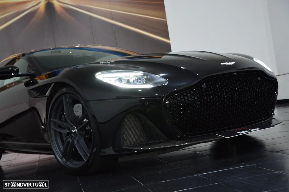 Aston Martin DBS Coupe Superleggera - 22