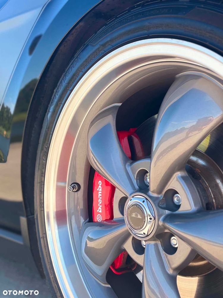 Ford Mustang - 5