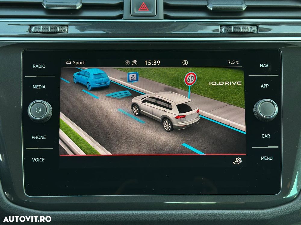 Volkswagen Tiguan 2.0 TDI SCR 4MOTION DSG IQ.DRIVE - 19