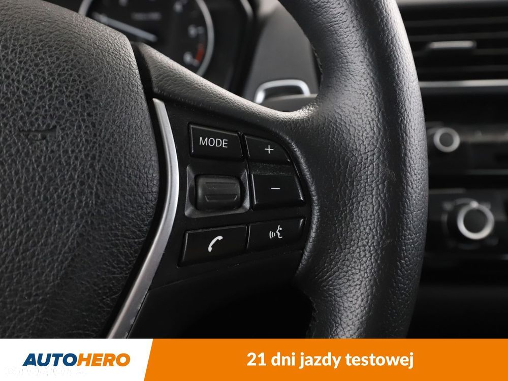 BMW Seria 1 - 28