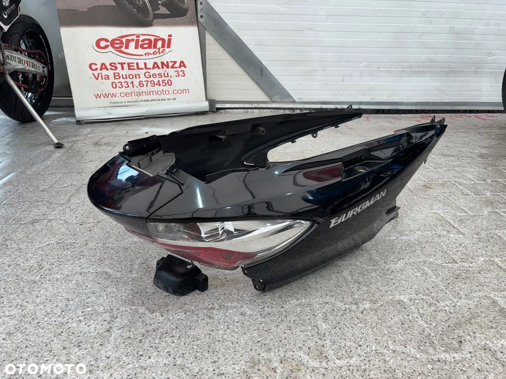 Plastiki owiewki + lampa tył Suzuki Burgman 400(nr1447)