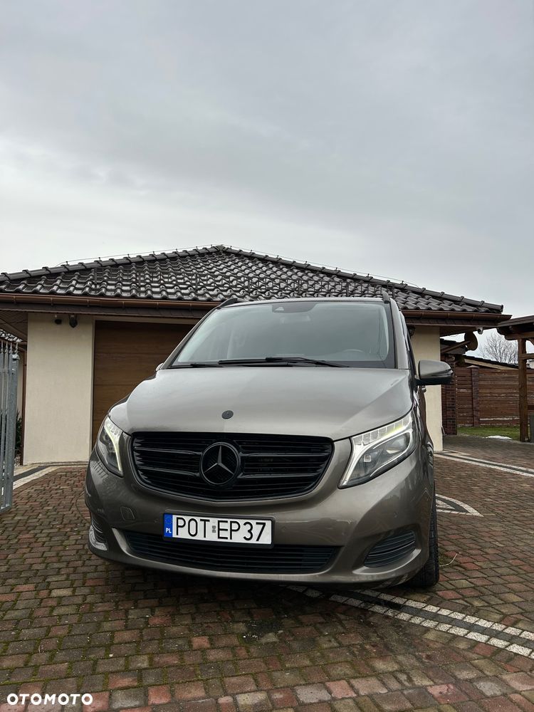 Mercedes-Benz Klasa V 220 d 4-Matic Avantgarde 7G-Tronic (d³ugi) - 2
