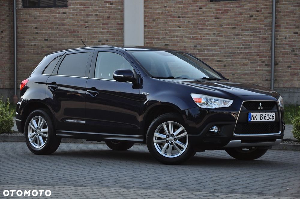Mitsubishi ASX - 10
