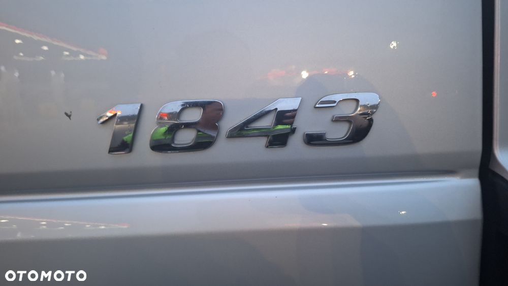 Mercedes-Benz AXOR - 9