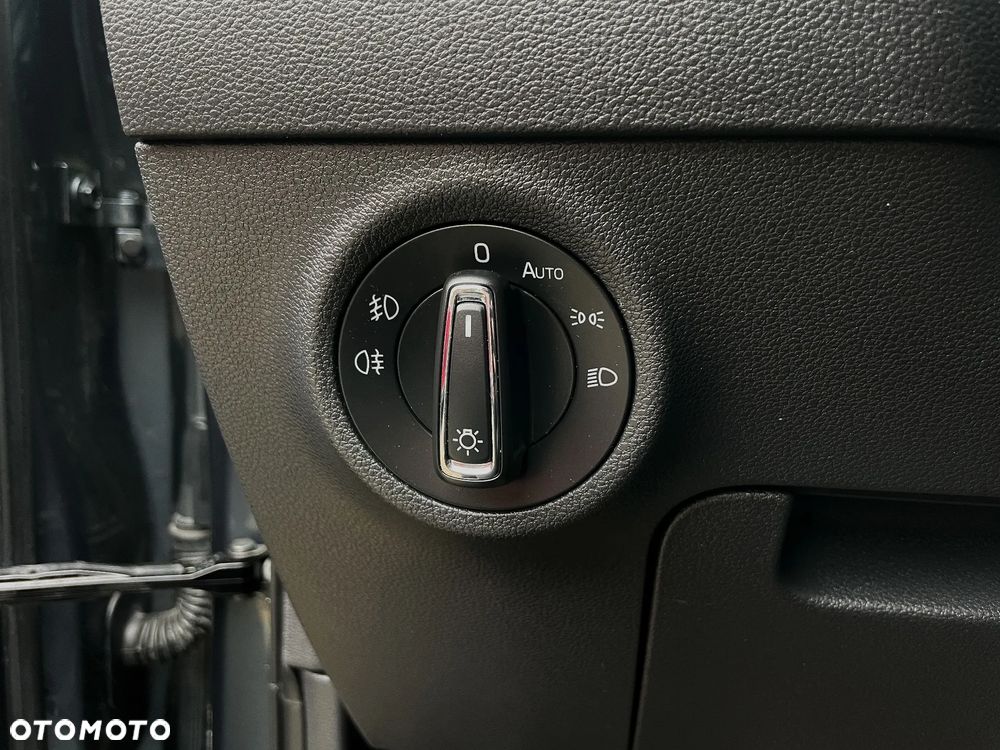 Skoda Karoq 2.0 TDI SCR 4x4 Style DSG - 30