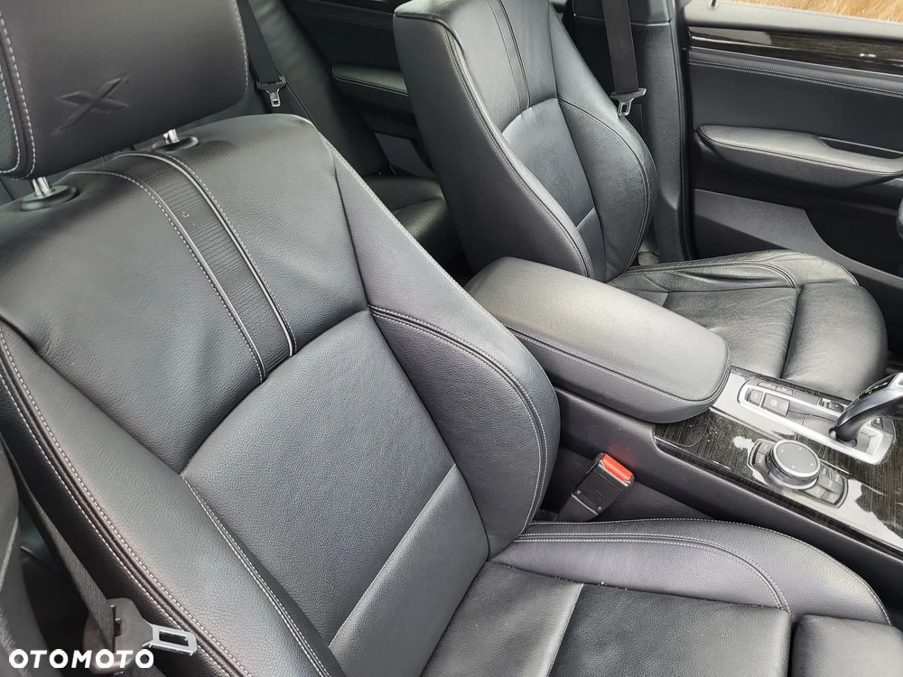 BMW X4 xDrive20d - 15