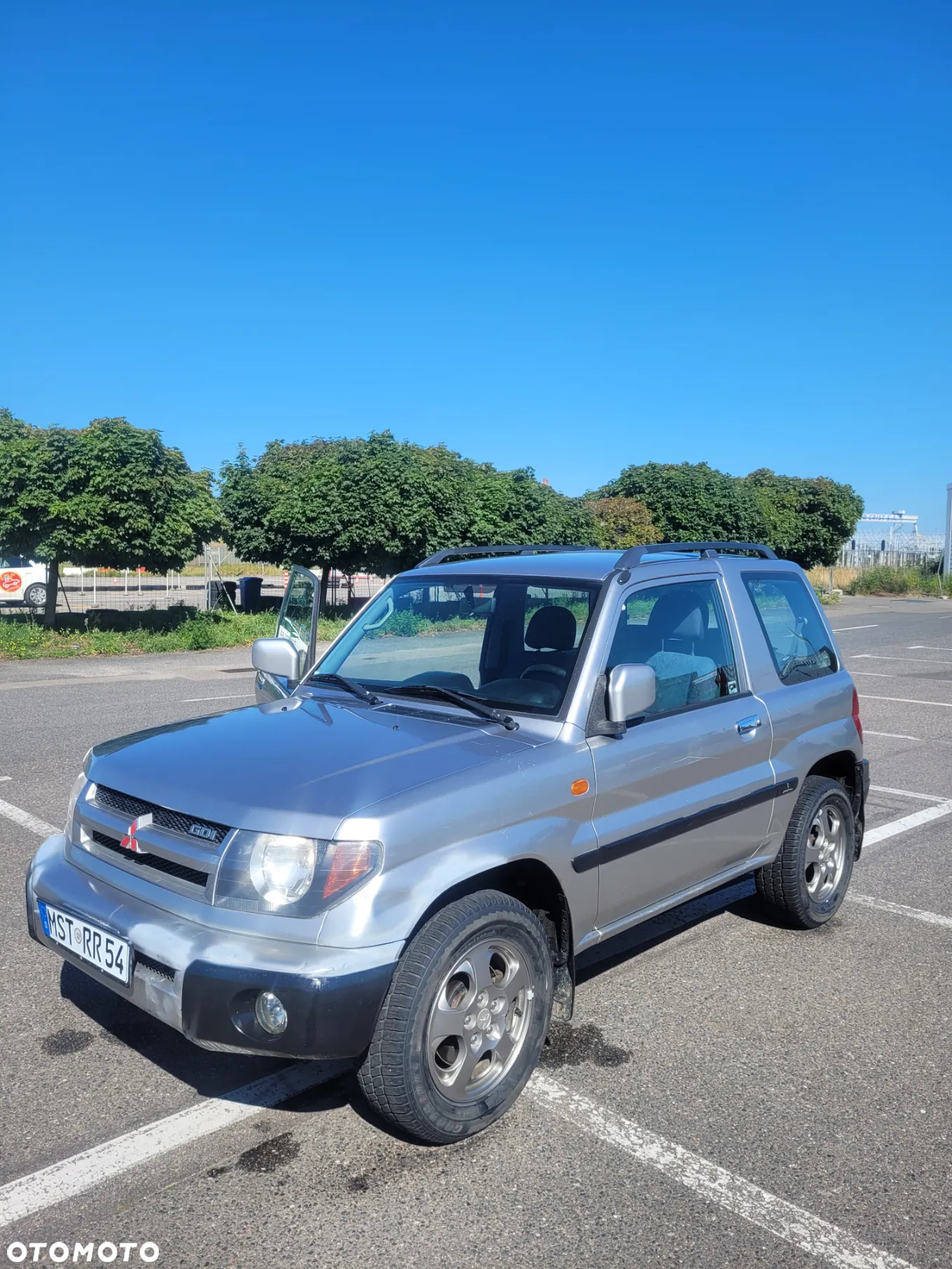 Mitsubishi Pajero Pinin 1.8 - 10