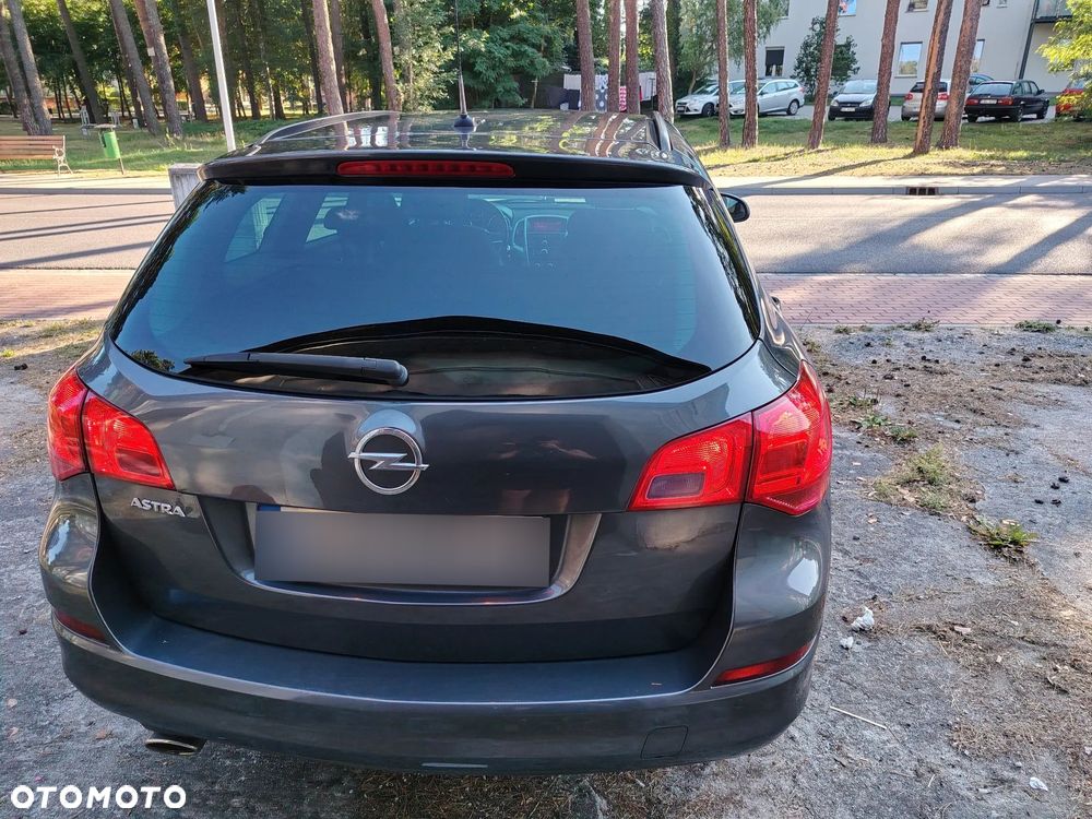 Opel Astra 1.4 Turbo - 8