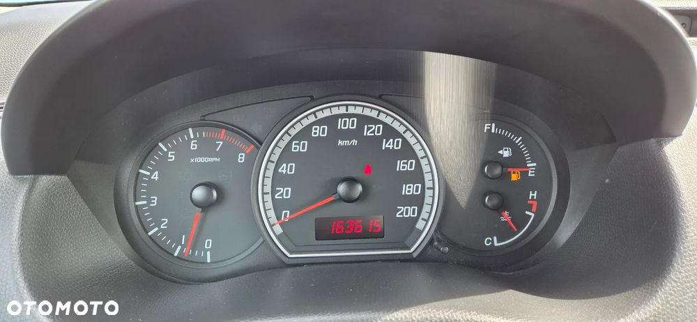 Suzuki Swift 1.3 Limited 25 - 11