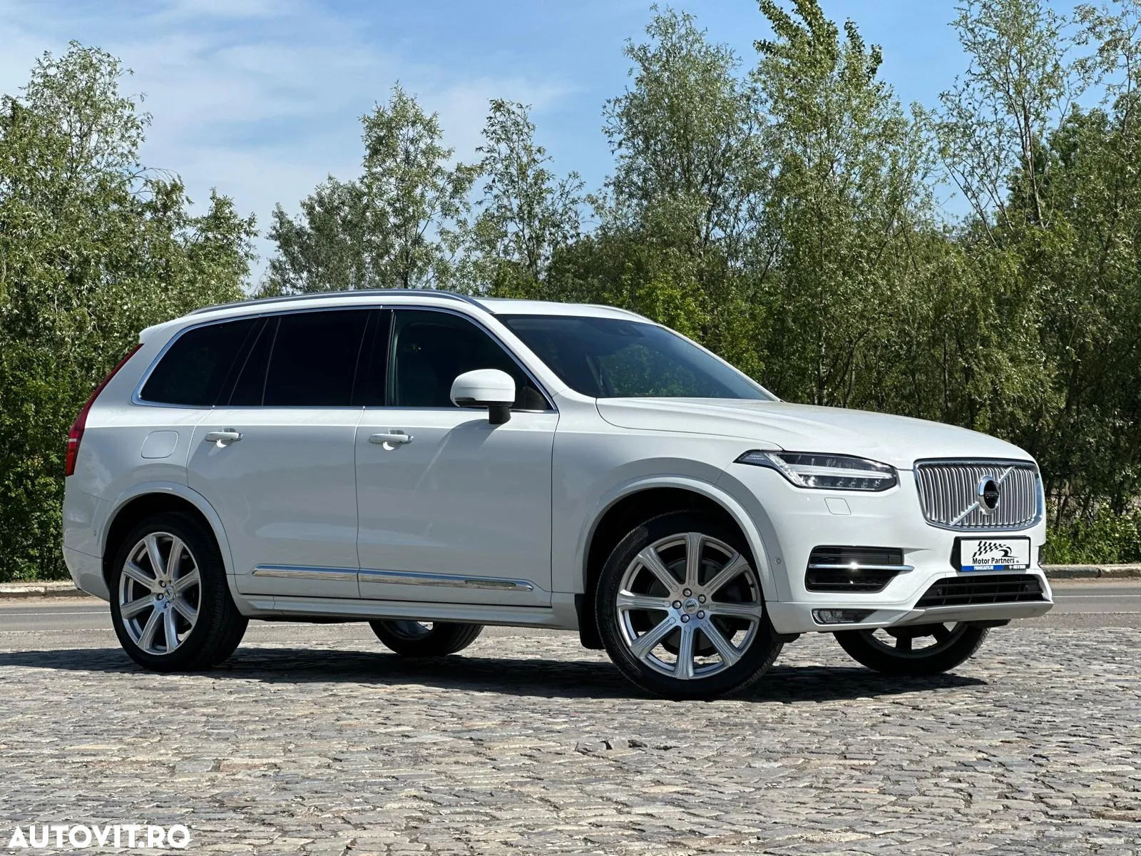 Volvo XC 90 D5 AWD Geartronic Inscription - 2