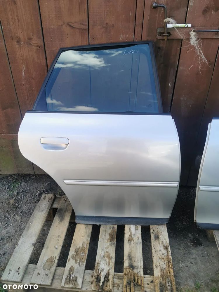 AUDI A3 8L 5D 99-03 LY7W DRZWI PRAWE TYŁ TYLNE  WYSYŁKA - 1