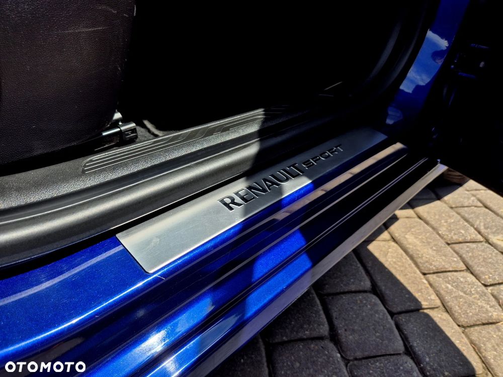 Renault Megane ENERGY TCe 205 EDC GT - 25