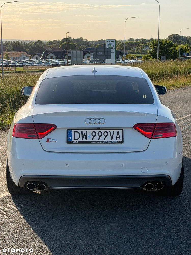 Audi S5 Coupé - 8