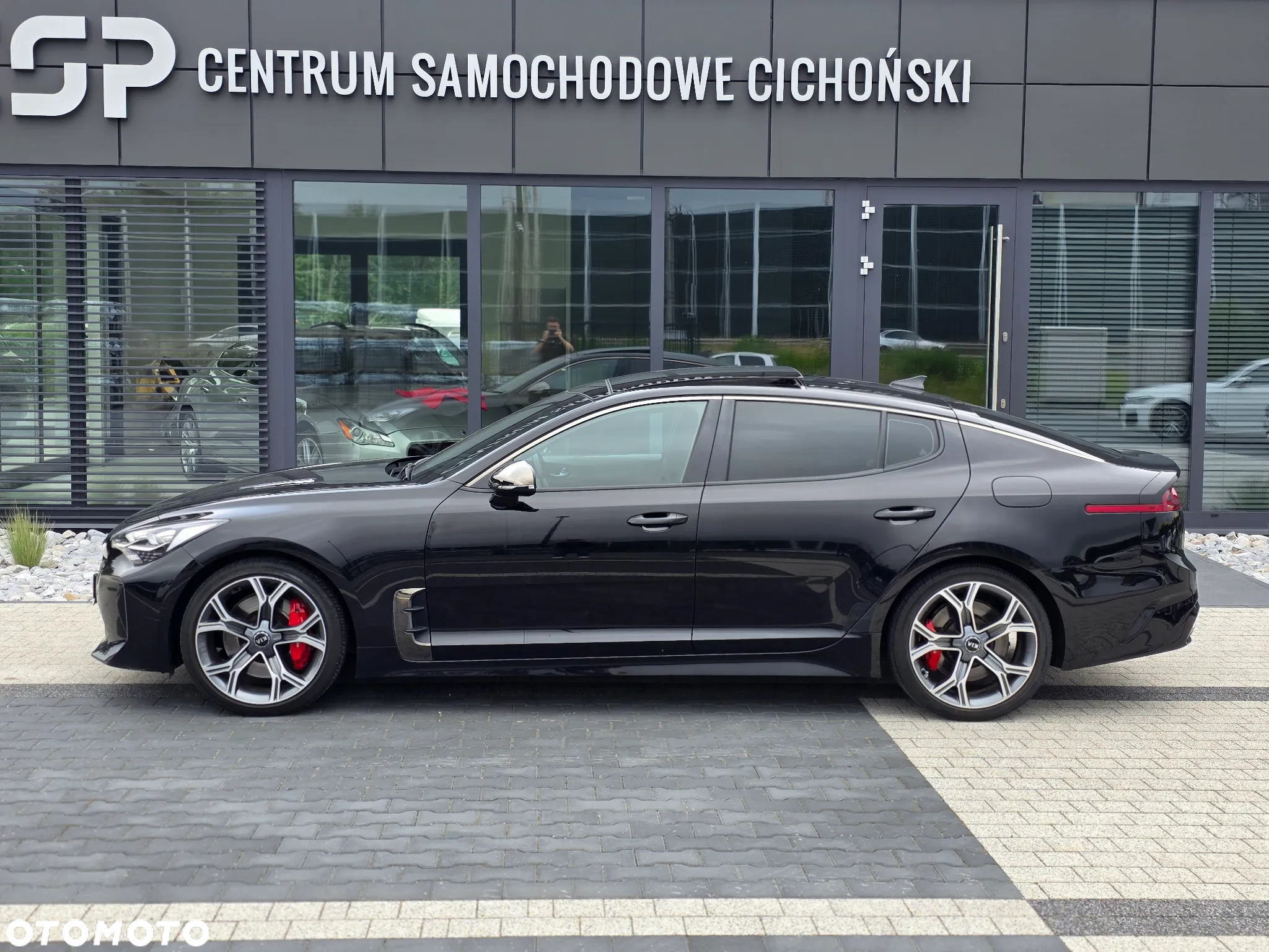 Kia Stinger 3.3 T-GDI V6 GT AWD - 21