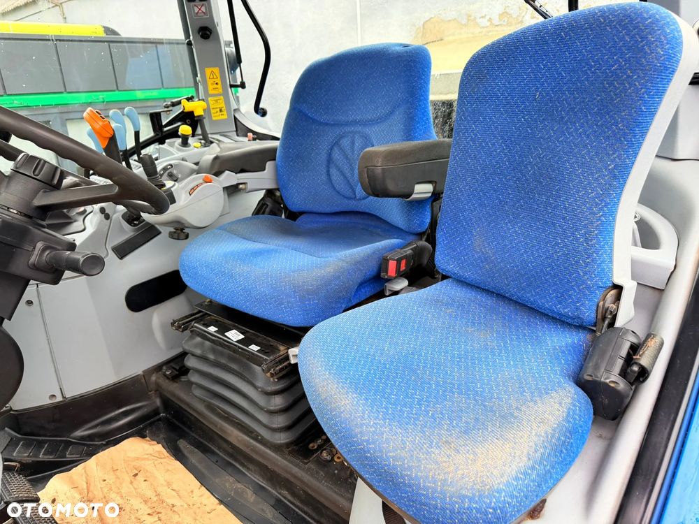New Holland T7.220 - 21