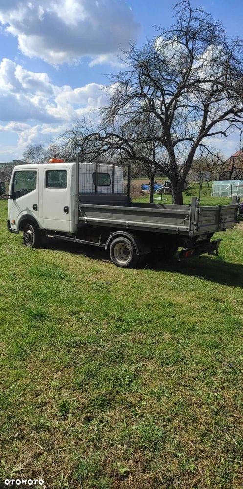 Nissan cabstar - 5