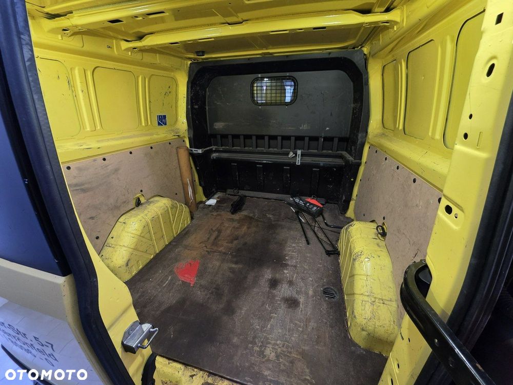Ford Transit Custom - 10