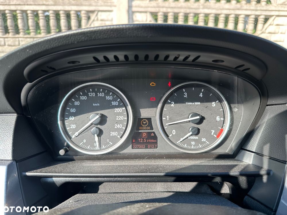 BMW Seria 5 - 16