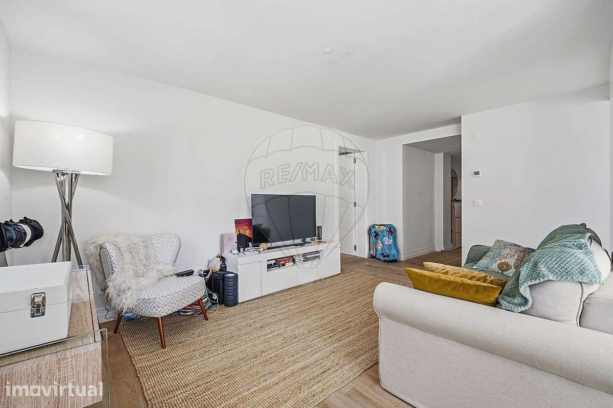 Apartamento T1 para venda - Grande imagem: 2/15