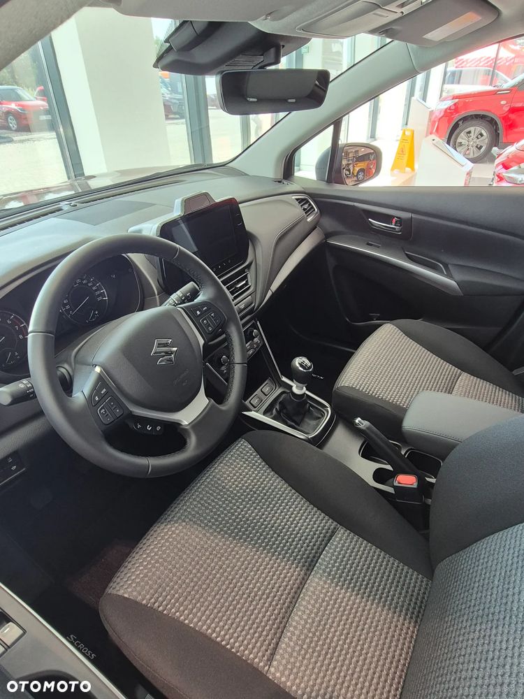 Suzuki S-Cross 1.4 BoosterJet mHEV Premium Plus SP - 4