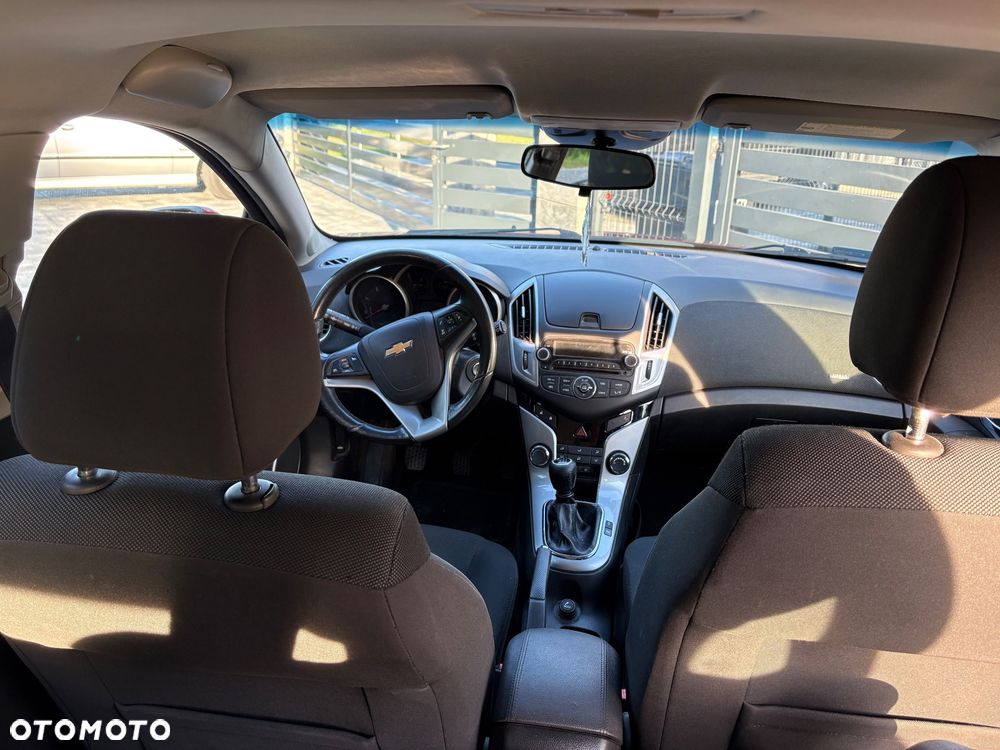 Chevrolet Cruze 1.7 D LT+ Premium - 8