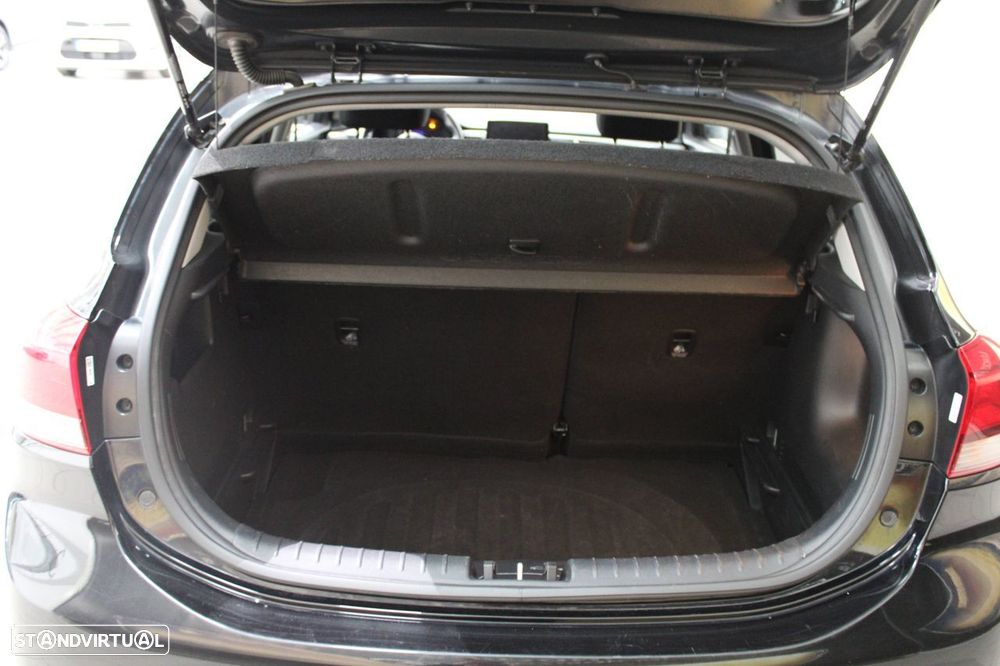 Kia Rio 1.0 T-GDi Wave - 11